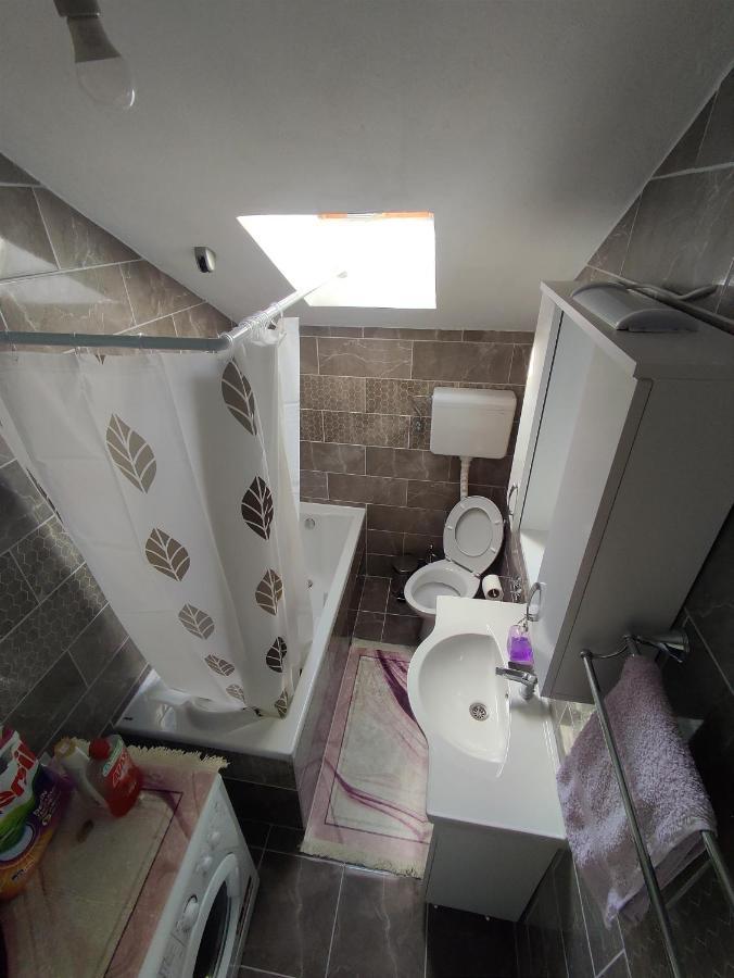 Apartment La Casa ปลูชิเน ภายนอก รูปภาพ
